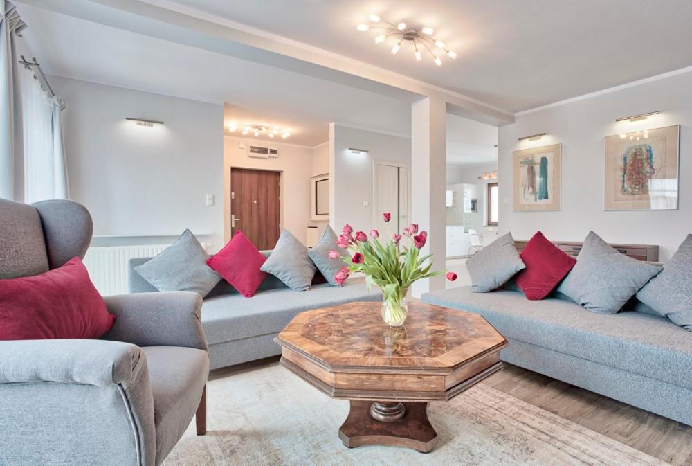 קרקוב Family Apartment By Tyzenhauz מראה חיצוני תמונה